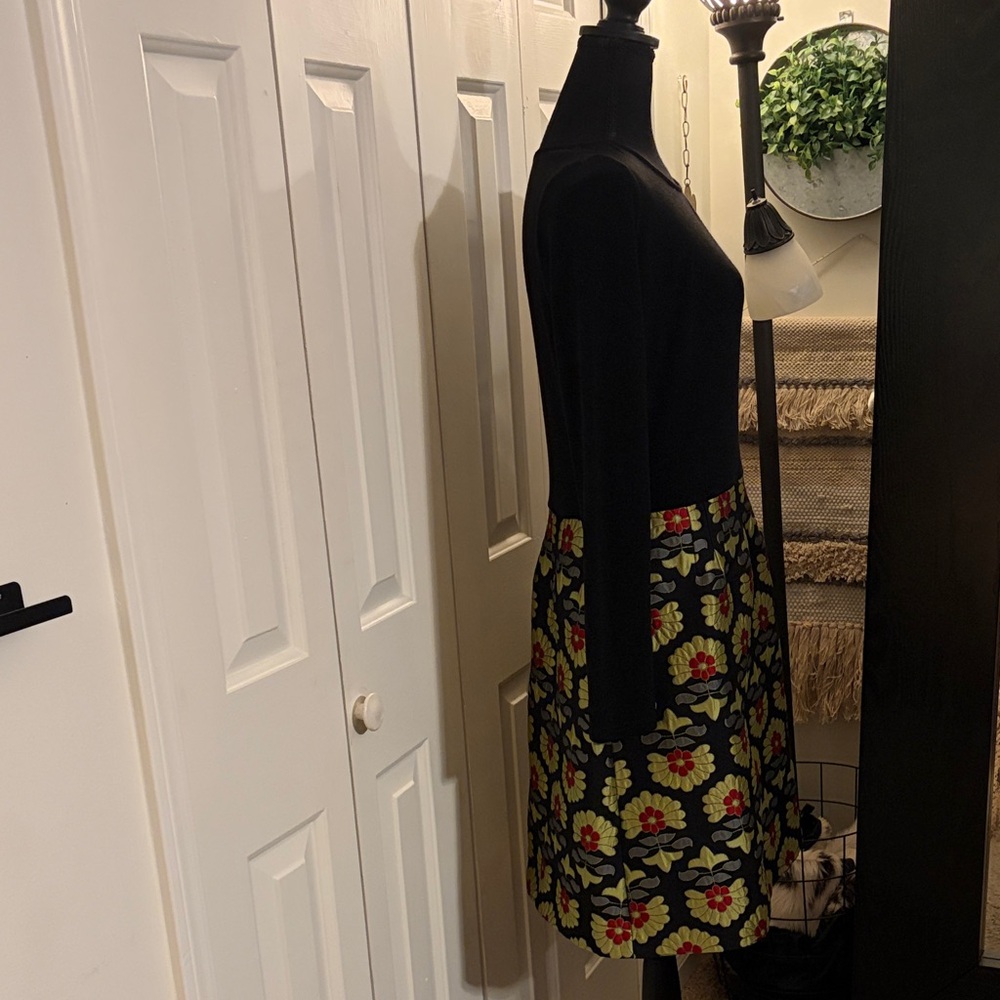 Traffic People Black Dress with Floral Pattern - Picture 3 of 8